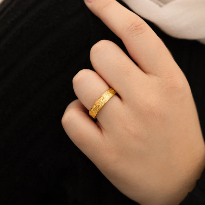 Bague « La difficulté apporte la facilité »