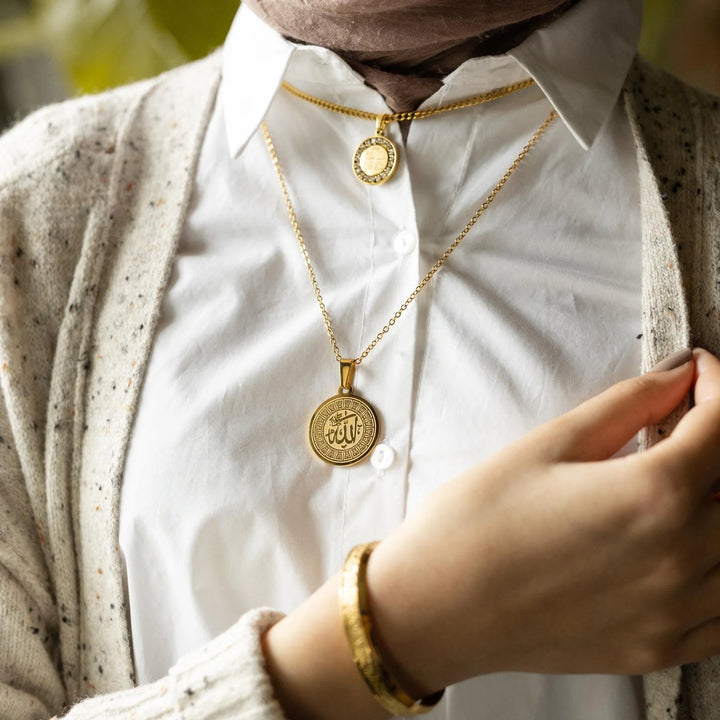 Collier médaillon Allah