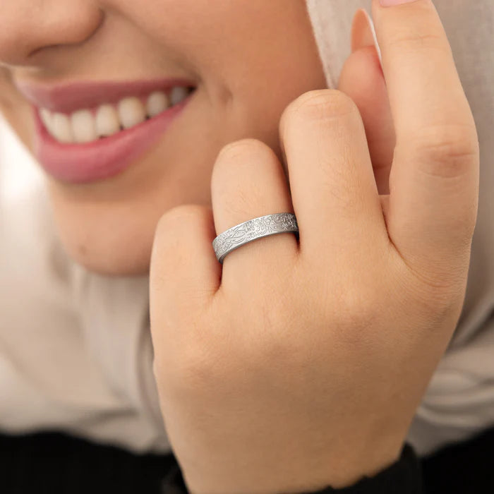 Bague « La difficulté apporte la facilité »
